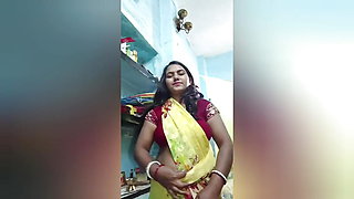 Indian mature BENGALI BAHU Get in Her Tight by Old Sasur Ji during daytime ( Hindi Audio )