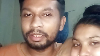 Natural beutiful hot girls in home Indian hot wife in home