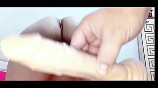 Inserting a Dildo Into the Pussy and Fucking the Arab Anal