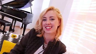 Smoking hot blonde is ready to do porn