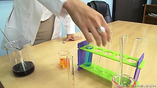 Chemistry Lab-Ia With Jordan Ash, Rachel Starr, Nikki Benz - Brazzers