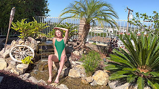 Larena Poses Nude in the Sun