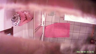 Spying On Hairy Milf In Shower Hidden Cam