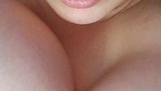 busty blonde babe natural boobs big breasted babe di