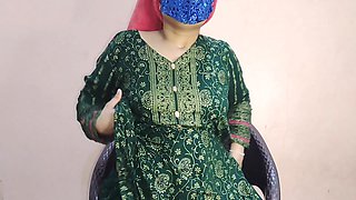 Desi Horny Beautiful Bhabi Masturbating-hindi Audio