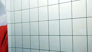 amateur fionacam flashing ass on live webcam