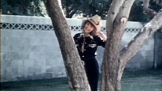 Amateur Milfs kissing and licking pussy each other