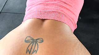 I fucked the hot pussy at the gym, put it in the fur and still came inside.