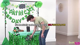 Stepsister Della Cate hot porn story