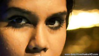 Bonny nymphet's indian sex