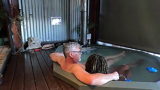 Ebony MILF Gets Her Ass Eaten and Pussy Fingered in a Hot Tub