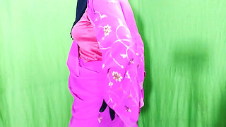 Indian beautiful hijabi muslim sexy bhabhi having sex with neighbor inside the room