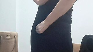 Secretary Lets Herself Be Recorded Making a Hot Video Call to Her Boss at Work