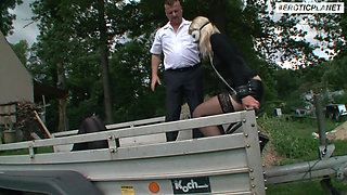 Outdoor slave girls - German BDSM