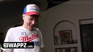 Swappz - truth or dare turns into a cougar swapping bang jamboree!