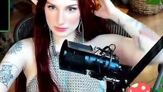 Big boobs milf masturbates with her dildo