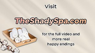 Lovley hot masseue gives blowjob