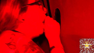 Savanna Smashes the Glory Hole Record in Jaw-dropping Contest