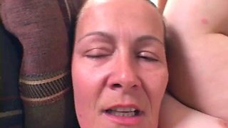 Oiled milf