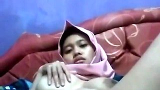 Jilbab Sange Sehabis Pulang Sekolah