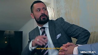 Case Closed - MENatPLAY