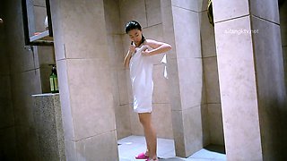 Japanese amateur Asian big boobs mother