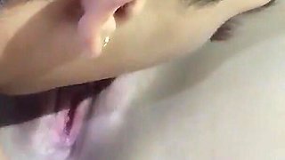 Step Brother See That I'm Very Hot, Wouldn't I Spend a Good Blowjob on Your Big Cock? - Stepsistervanessa