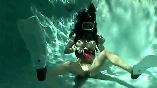 Masturbation scuba in swimming pool