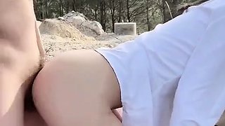 野外後入美女嫩逼 jav