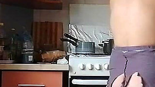 Amateur Wife Prepares Food Naked in the Kitchen