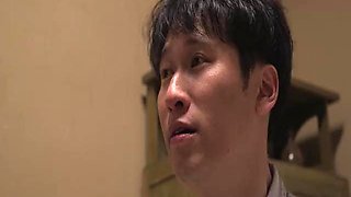 M918g07 One Night Of Pleasure Vaginal Shot Sexual Intercourse That Lost Reastepson In The Temptation Of The Mother Of A Bride Who Was Too Beautiful!