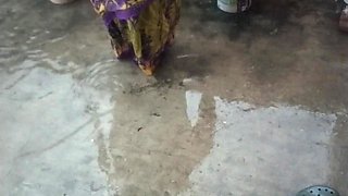 Saree Hot