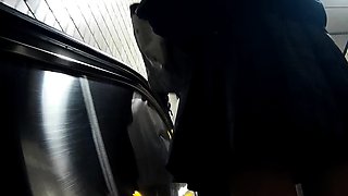 Mature upskirt amateur shows her pantys and asshole