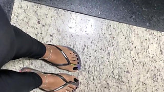 Arriving Home with This Perfect Black Pedicure