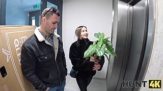 Hardcore movie with sassy Charlie Dean and Amalia Davis from Hunt4k