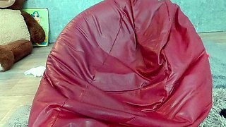 Big boobs milf masturbates with her dildo