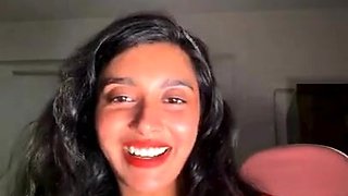 Thea Dsuuza Huge Cleavage Santas Girl (2025) Private App Hot Video - Indian