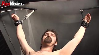Dominating Bitch - FunMovies