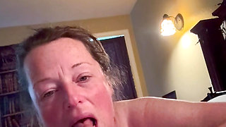 Mommy always does her best to start the morning