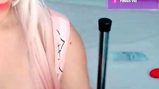 Blonde solo jerking off