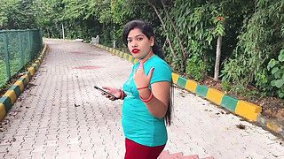 Odia Desi Wife Enjoy with Her Boyfriend in Park