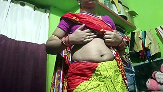 Sagarika's sexy hair remover and self-pleasure session