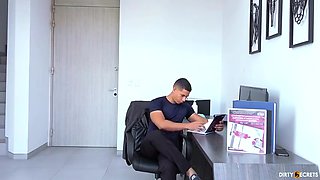 I Get My Ass Fucked Between My Boss And My Partner At A Private Party - Emma Anturin, Leo Wild And Lil Timy