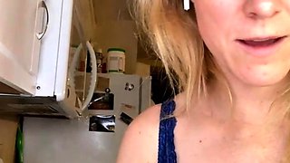 Webcam milf with breast milk live hardcore masturbate