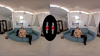Lilu Koukou Solo - Big Tits Nylons Curvy Fingering