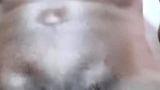 Hussein Maloba +243 973 030 550 en plaine masturbation