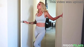Stepmom Swap: Blowjob Fest with Fit Kitty and Isabelle Deltore