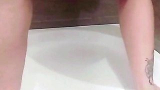 Peeing in My Panties Turns Me on