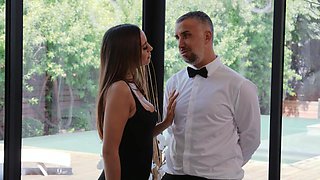 Boned By The Butler: Part 1 With Keiran Lee, Desiree Dulce - Brazzers