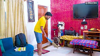 Desi Horny Female Fucking House Owner Seduces Desi Local Servant When Her Husband Not at Home ( Full Movie )